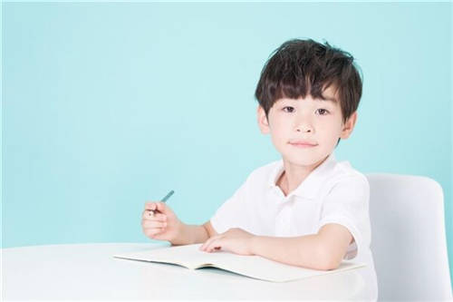小朋友免疫力低下該如何提高？蛋白粉的作用是什么？