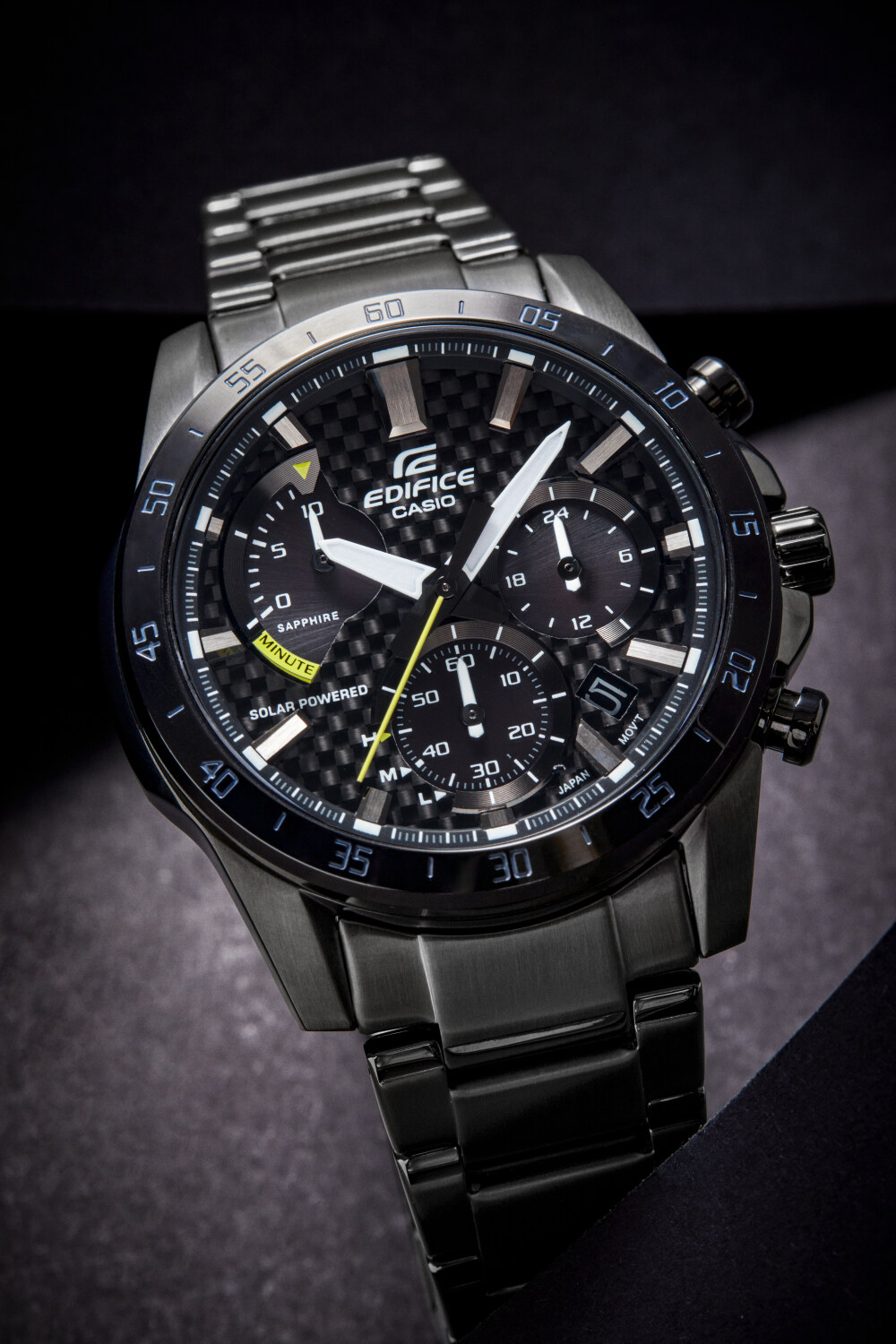 沉穩(wěn)內(nèi)斂，實(shí)力為先！ EDIFICE EFS-S580系列致敬專注拼搏