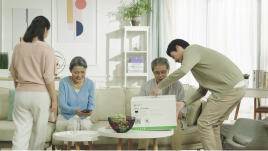 父親節(jié)送禮送小康助手，關(guān)愛父母從健康開始