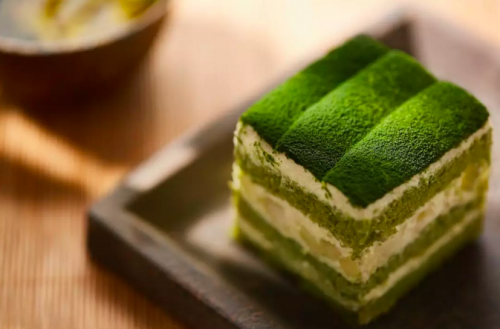 哪個(gè)品牌的蛋糕好？21cake蛋糕怎么樣？「淺草」切著吃的雨前龍井