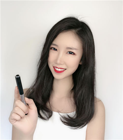 從教育博主到學(xué)浪知識傳播者，解鎖快學(xué)英語老師Emily的成長密碼