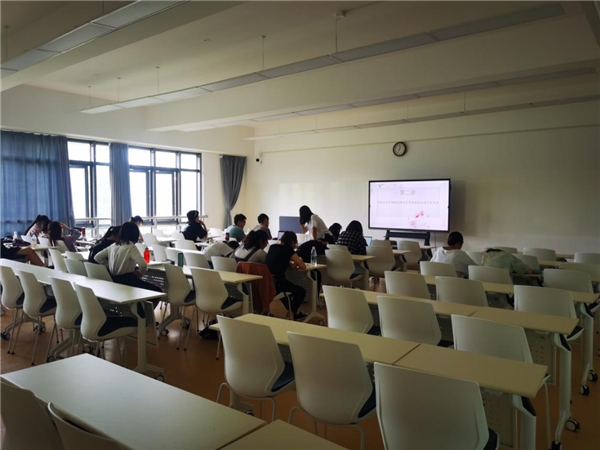華東師范大學(xué):升級信息化教學(xué)，創(chuàng)新人才培養(yǎng)模式