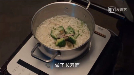 《你好安怡》火熱推薦，戚薇柳巖都在用的鈦古高端電磁爐好在哪