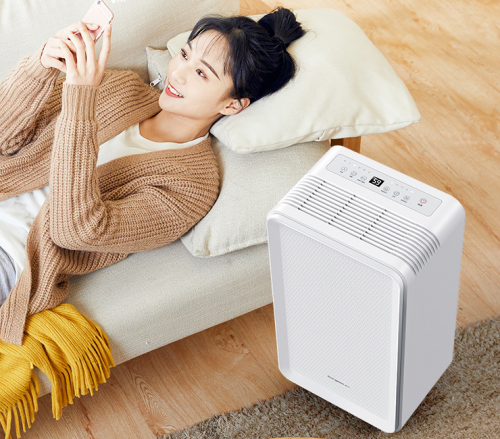 用了HUAWEI HiLink生態(tài)產(chǎn)品，歐井除濕機(jī)除濕順暢多了