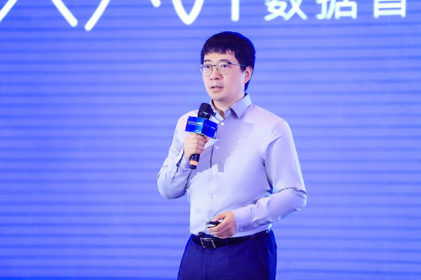 值得買科技CTO劉峰出席第三屆數(shù)據(jù)智能營銷論壇：以數(shù)智化驅(qū)動(dòng)新消費(fèi)、創(chuàng)造新體驗(yàn)