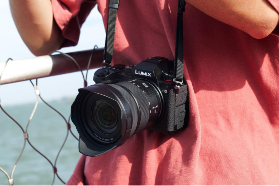 「進可攻退可守」的色彩表現(xiàn)，松下LUMIX S5拍照實測
