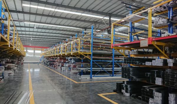 創(chuàng)始人身家近100億，佛山這家門窗企業(yè)連續(xù)5年位居門窗行業(yè)前茅！