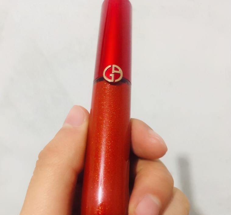 唯品會大牌口紅比專柜優(yōu)惠不少，是不是正品？
