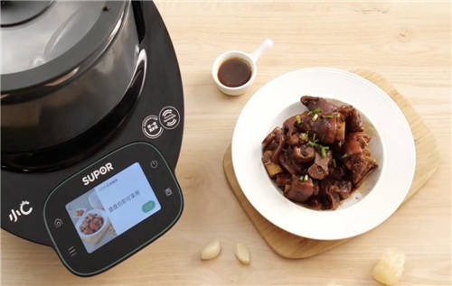 會(huì)自己做飯的自動(dòng)炒菜機(jī)，讓你幸福感爆棚