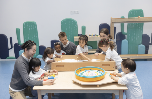 解讀BBunion家庭中心：早教游樂一體化到底是一門怎樣的生意？