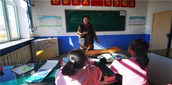 鄉(xiāng)村教師耿蘭蘭:也許他們只覺得好玩，但我愿意成全