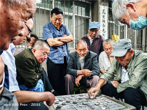 人人都可以是生活的創(chuàng)作者，今天的你拍照了嗎？