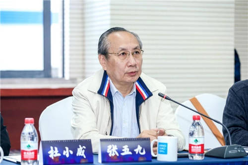 ?就在秋糖前，一批白酒泰斗密集調(diào)研了江小白