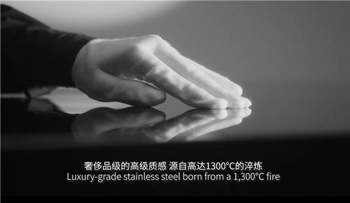 一見傾心，一觸難忘，一聽沉醉 華為“口紅耳機(jī)”煥發(fā)純粹感官享受