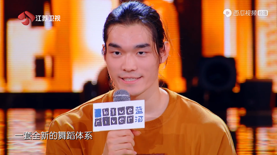 藍(lán)河總冠名《點(diǎn)贊！達(dá)人秀》熱播，再現(xiàn)黃金爆贊鍵