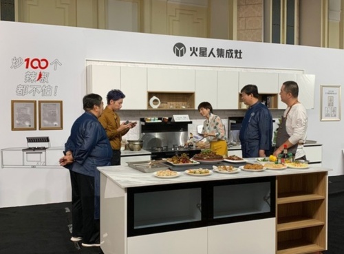 美大集成灶排名第幾名？企業(yè)長(zhǎng)青需從產(chǎn)品、服務(wù)、營(yíng)銷多方面發(fā)力