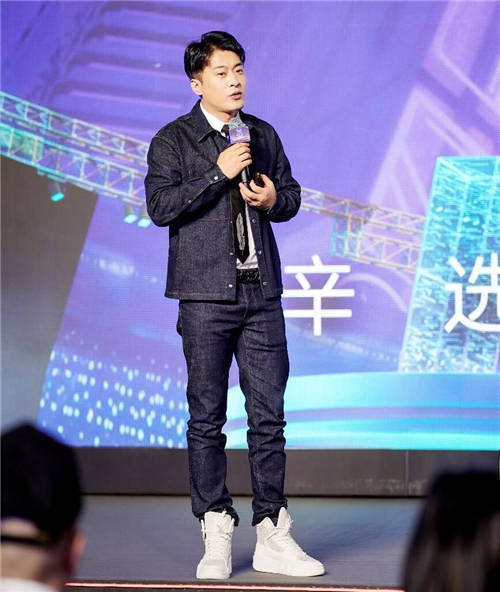辛巴辛有志感謝用戶長情陪伴，將用更好的辛選做回報(bào)