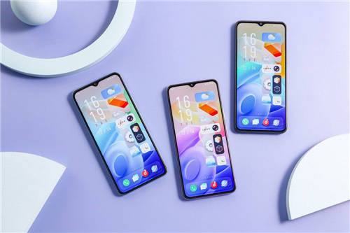 1399元起，vivo Y55s憑6000mAh大電池成新續(xù)航標桿
