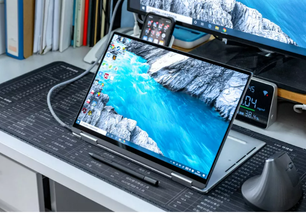 測(cè)評(píng)：商務(wù)筆記本電腦哪種好？戴爾XPS 13再度引領(lǐng)全觸屏新體驗(yàn)