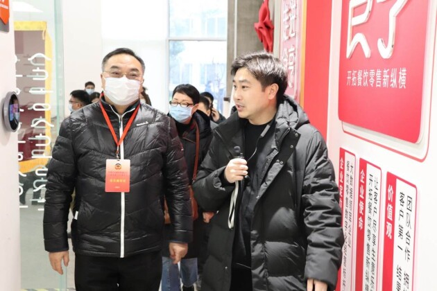 食亨高速發(fā)展受關(guān)注，上海市政協(xié)領(lǐng)導(dǎo)帶隊(duì)視察