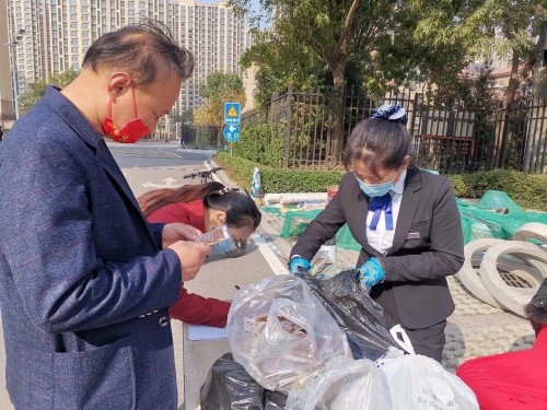 以人為本！碧桂園服務(wù)“兩手抓”，疫情防控、生活保障均不誤