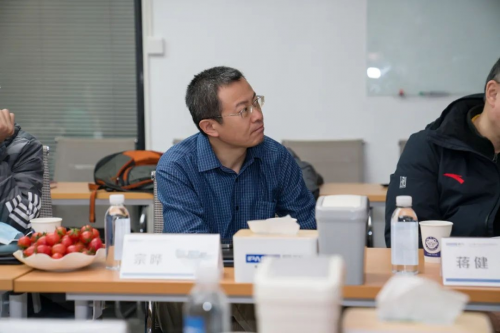 匯聚動能共創(chuàng)新未來，英特爾到訪攀升電腦