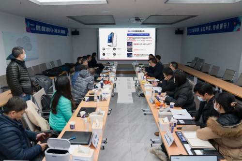 匯聚動能共創(chuàng)新未來，英特爾到訪攀升電腦