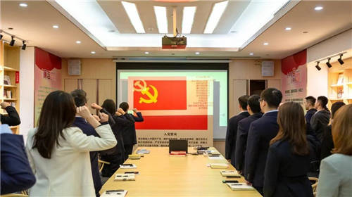 黨建引領(lǐng)促服務(wù)，碧桂園服務(wù)打造群眾信賴的“紅色物業(yè)”