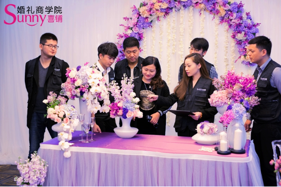 十年磨一劍，百合佳緣旗下Sunny喜鋪商學(xué)院全新升級(jí)
