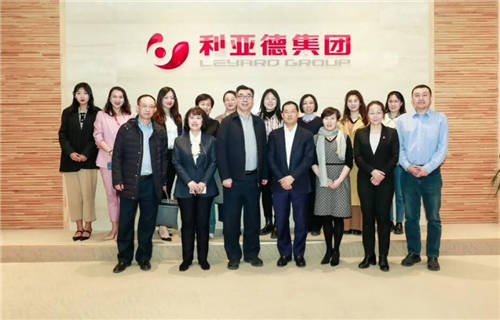 海淀區(qū)稅務(wù)局一行蒞臨利亞德走訪調(diào)研，共同探討稅企共建等事宜