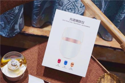 問題肌克星！Notime光譜嫩膚儀，隨時(shí)隨地為美膚解密~