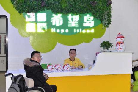 少兒編程，讓兩個孤獨的靈魂碰撞出一束溫暖的光