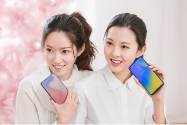 僅售2799元，三星Galaxy A8s用黑瞳全視屏彰顯技術(shù)實力