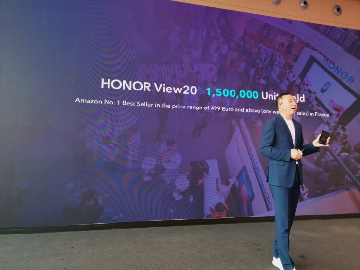 銷量口碑雙豐收，榮耀V20全球銷量已超150萬