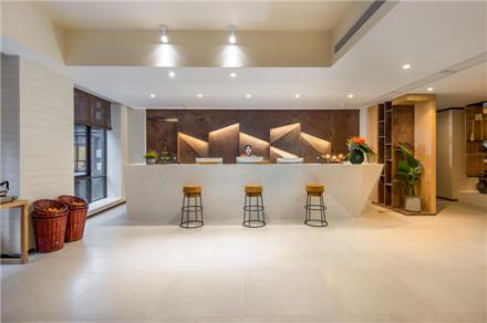 美豪酒店，讓生活成詩(shī)，桂林陽(yáng)朔專(zhuān)屬于你的輕奢生活