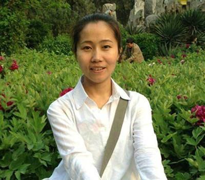 名家國(guó)畫(huà)紫藤圖，美女畫(huà)家許芬紫藤花鳥(niǎo)畫(huà)賞析
