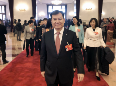 助推行業(yè)良性發(fā)展，張近東為“標(biāo)準(zhǔn)”制定鼓與呼