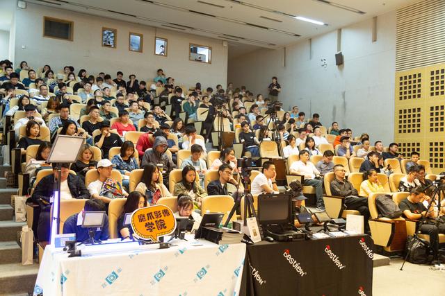 全程高能，魔爪影像學(xué)院公開課下期將會(huì)去哪？