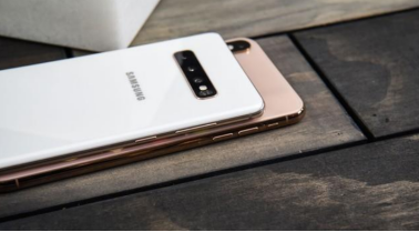 比iPhone良心太多！三星Galaxy S10+值得擁有