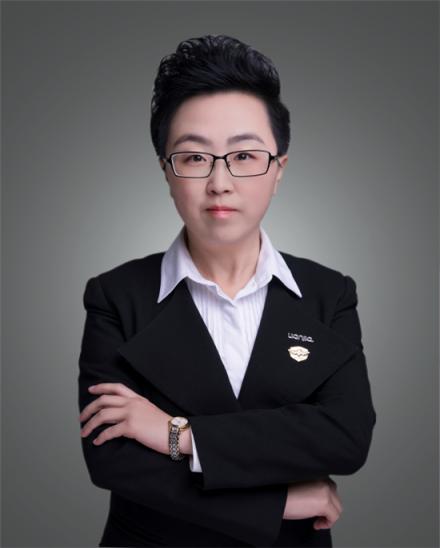 因?yàn)槠焚|(zhì)服務(wù)，客戶說這位銷冠就代表整個(gè)鏈家