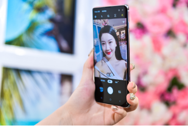 三星Galaxy S10+與華為P30Pro誰是真正的“拍照神器”？