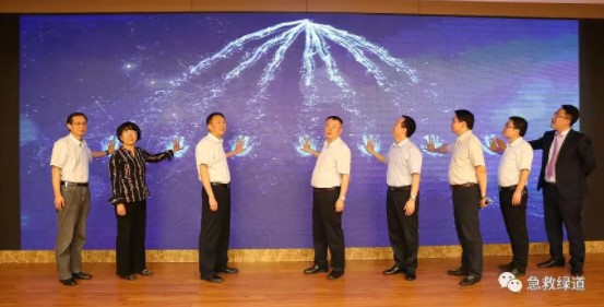 “溶·會貫通”全國巡講安康站順利啟動，“心健康”在行動！