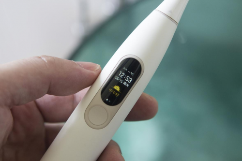看得見的凈白！體驗(yàn)小米有品眾籌爆款Oclean X智能觸屏電動牙刷的真智能