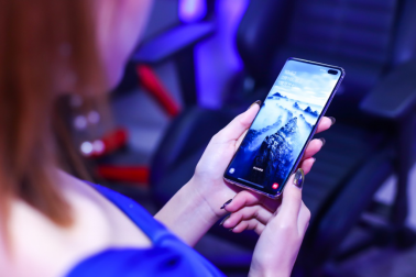 618買(mǎi)什么？多重超值購(gòu)機(jī)福利的三星Galaxy S10了解下