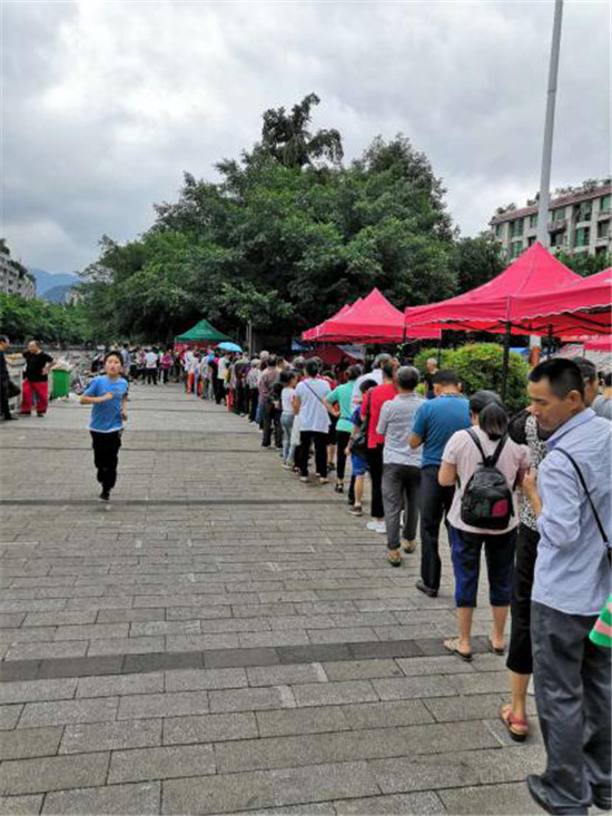 馳援宜賓，四季沐歌抗震救災(zāi)在一線