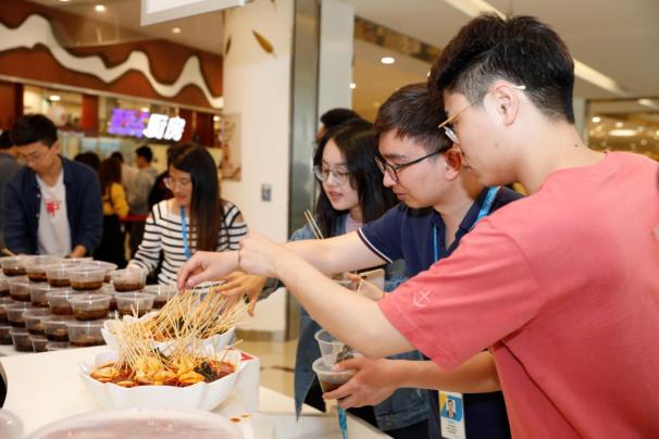 入職季，阿里、蘇寧、華為等公司福利大曝光，哪家最能俘獲小萌新？