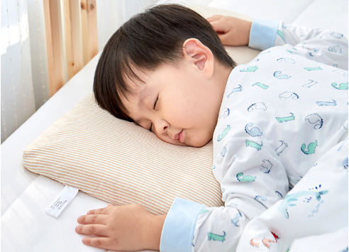 乳膠嬰兒趴趴枕誕生記：一個(gè)問題帶來的新產(chǎn)品