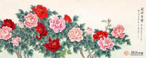 客廳裝修設(shè)計離不開一幅字畫，國畫花鳥畫打造溫馨和諧氛圍