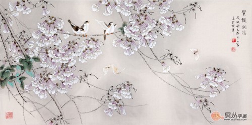 客廳裝修設(shè)計離不開一幅字畫，國畫花鳥畫打造溫馨和諧氛圍