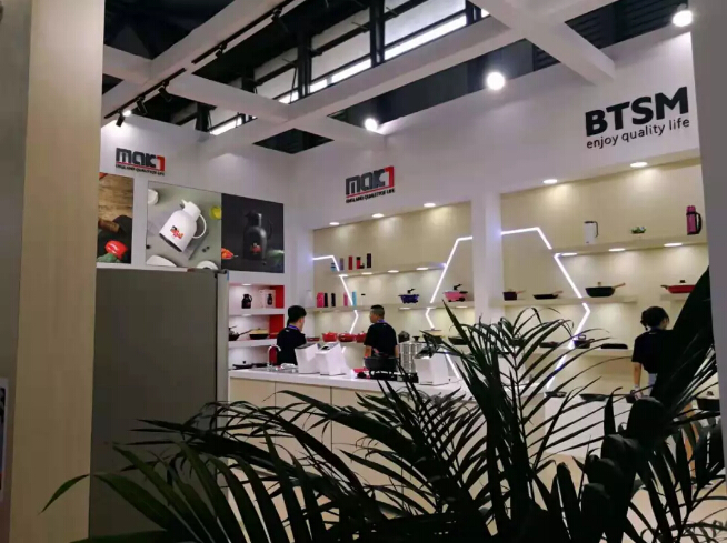 美領互聯(lián)閃耀上海百貨會，全面解鎖智慧家居！